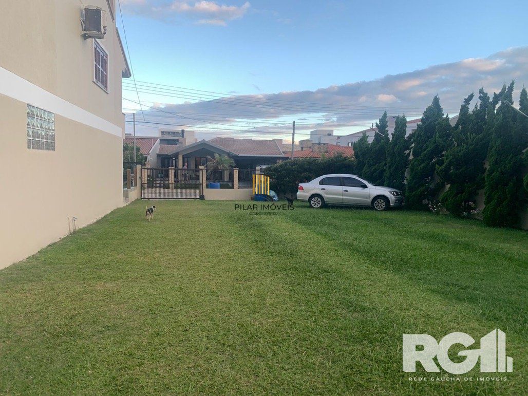 Excelente Apartamento de três Dormitórios em Xangrilá/RS   uma quadra mar