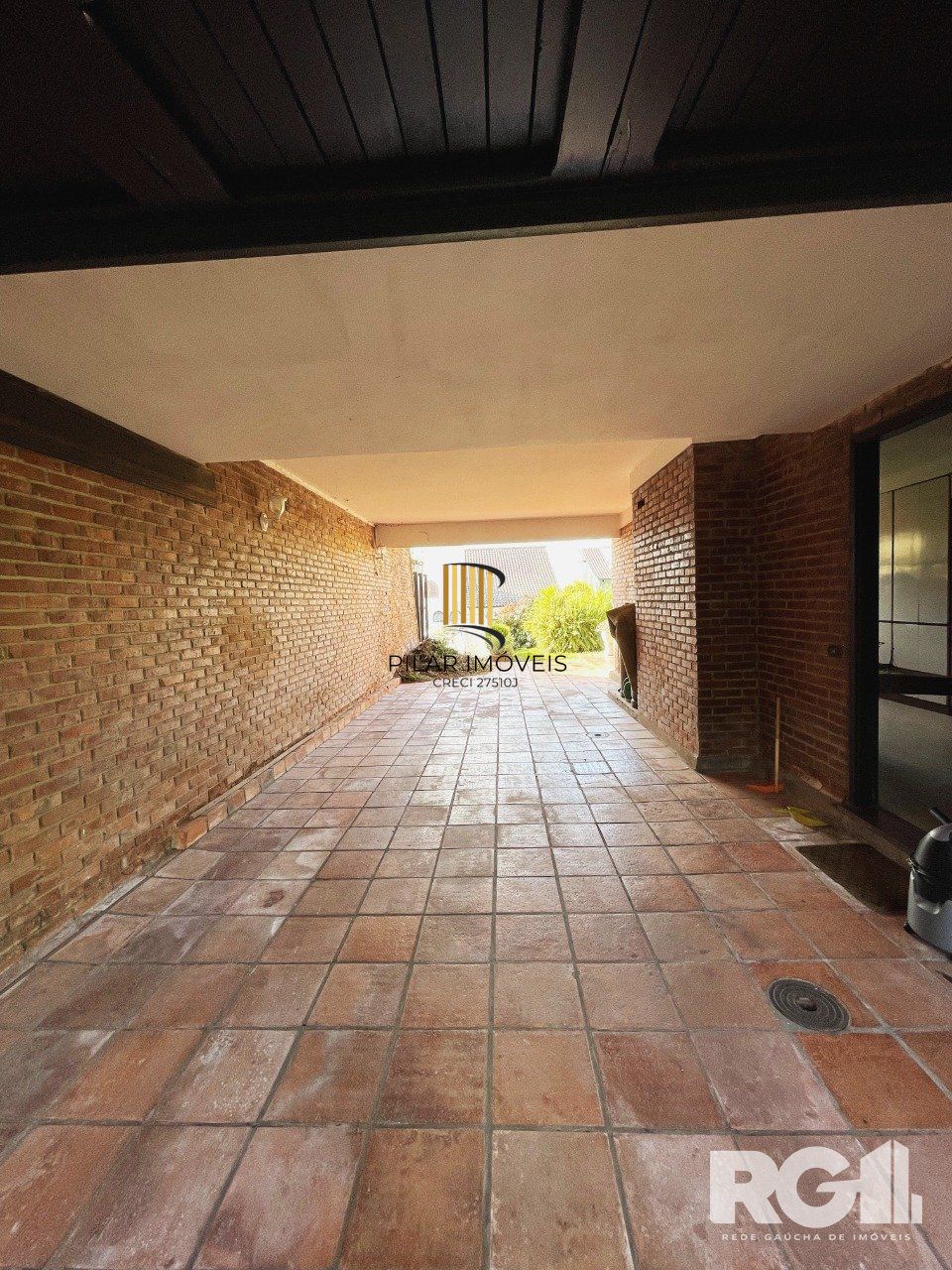 Linda Casa Vila Assunção, com vista para o rio.