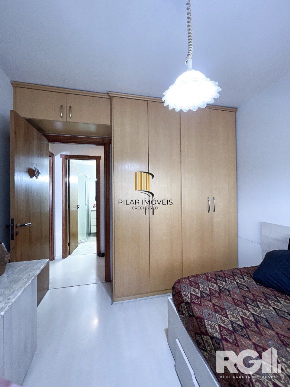 Apartamento 2D com suíte próximo a Praça da Encol.