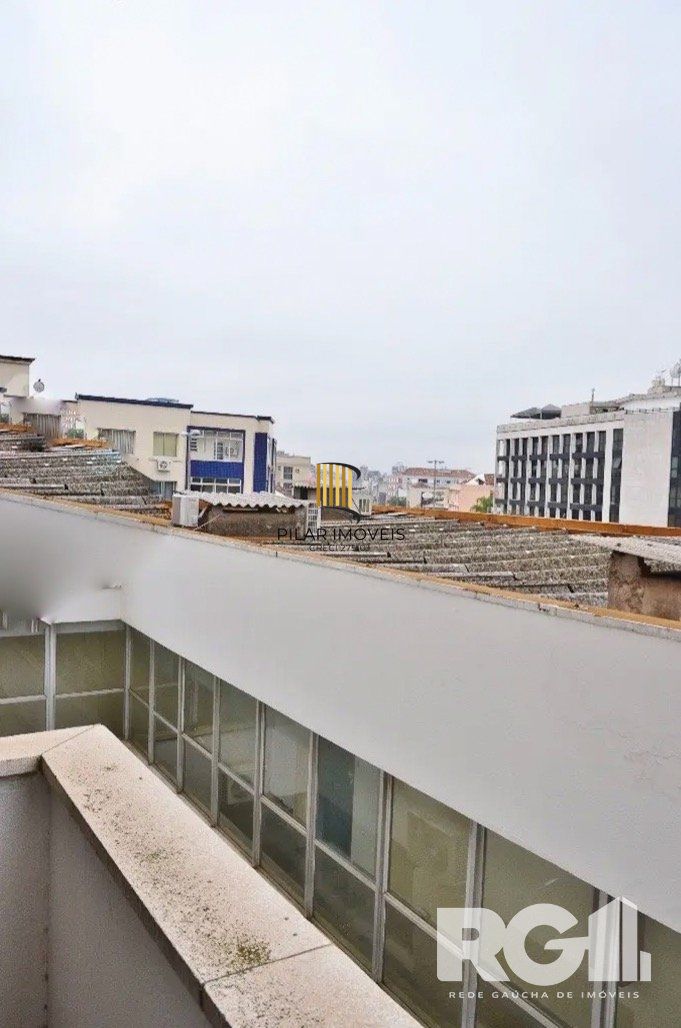 Apartamento 2 dormitórios no bairro Floresta.