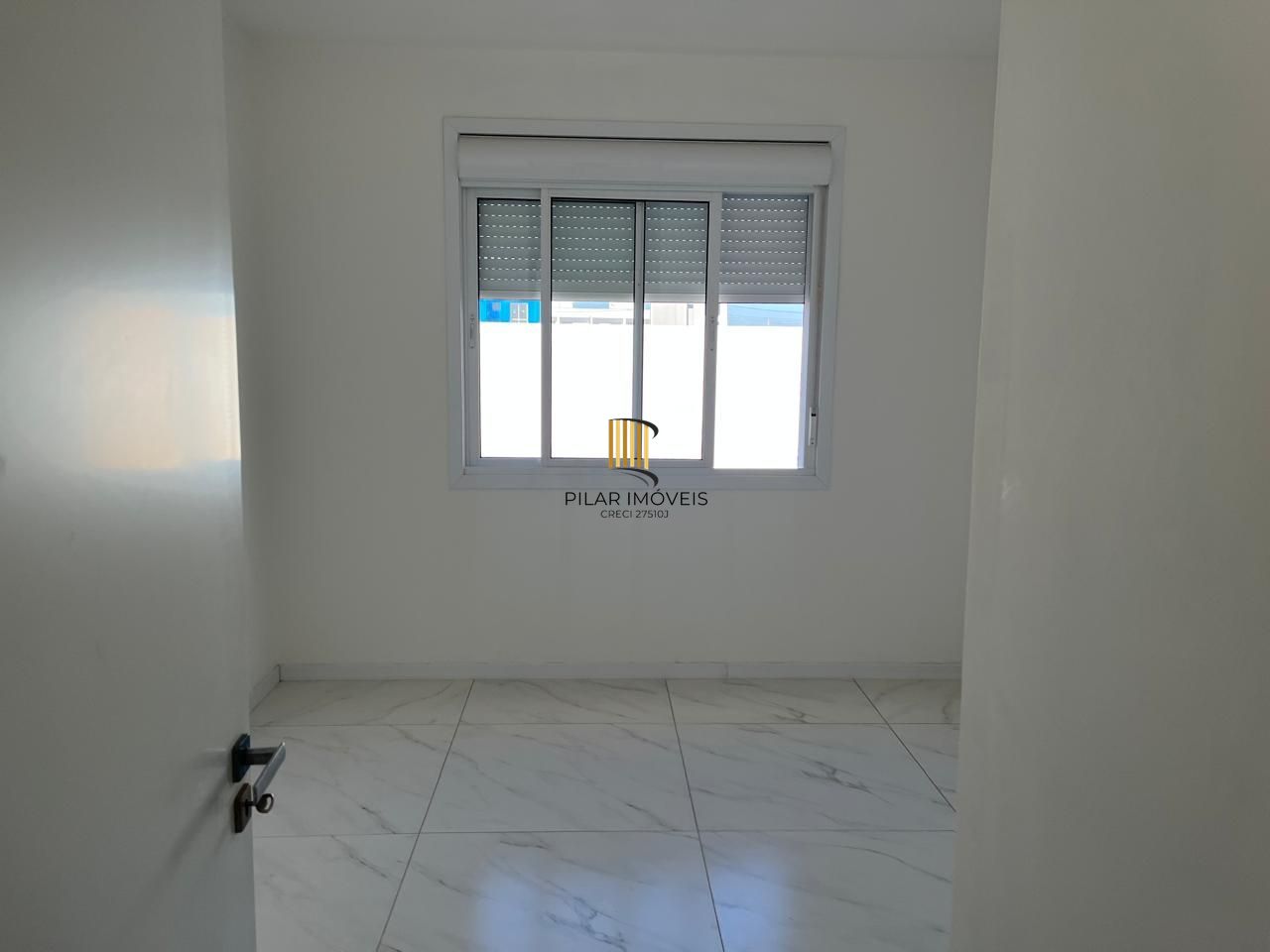 Casa 2 dormitórios no bairro Country Club