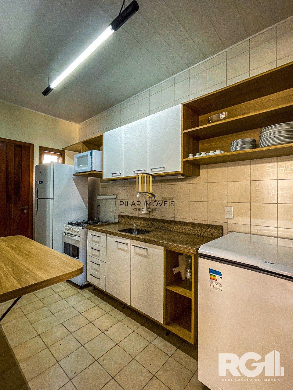Apartamento 2D com suíte próximo a Praça da Encol.