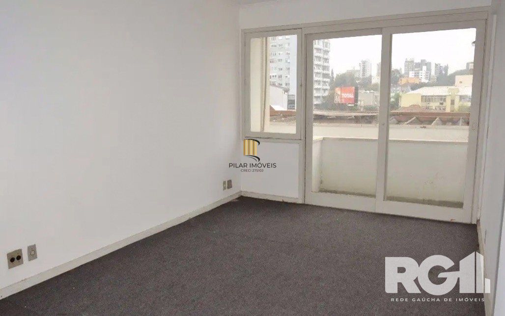 Apartamento 2 dormitórios no bairro Floresta.