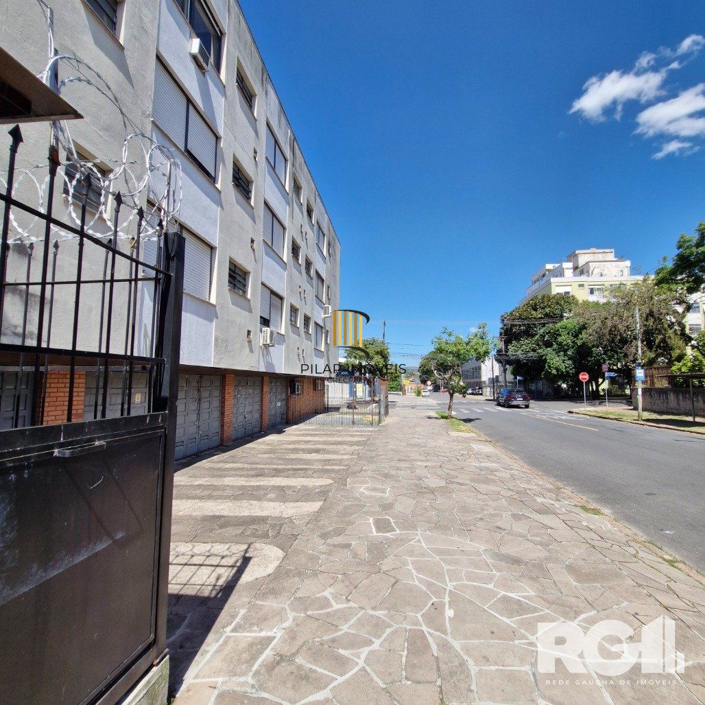 Belo Stúdio à venda na Rua Bento de Amaral, esquina com Barão do Amazonas - Partenon