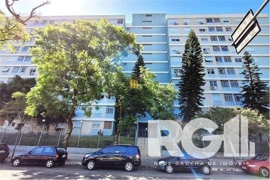 APARTAMENTO 2D NA PRINCESA ISABEL.