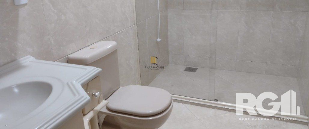 Excelente  Casa 2 Dormitórios a dois Minutos do Centro de Viamão