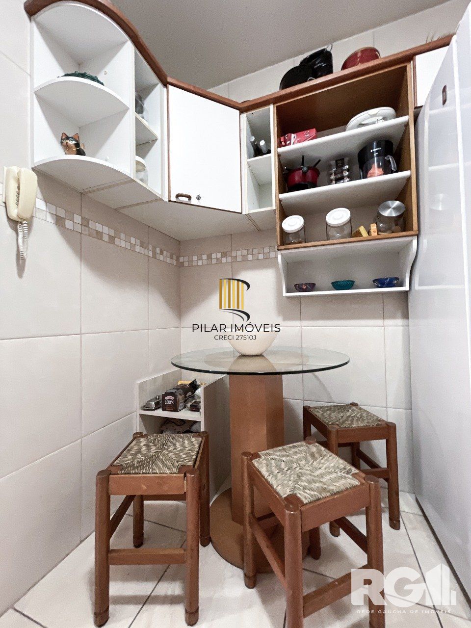 Apartamento 2D com suíte próximo a Praça da Encol.