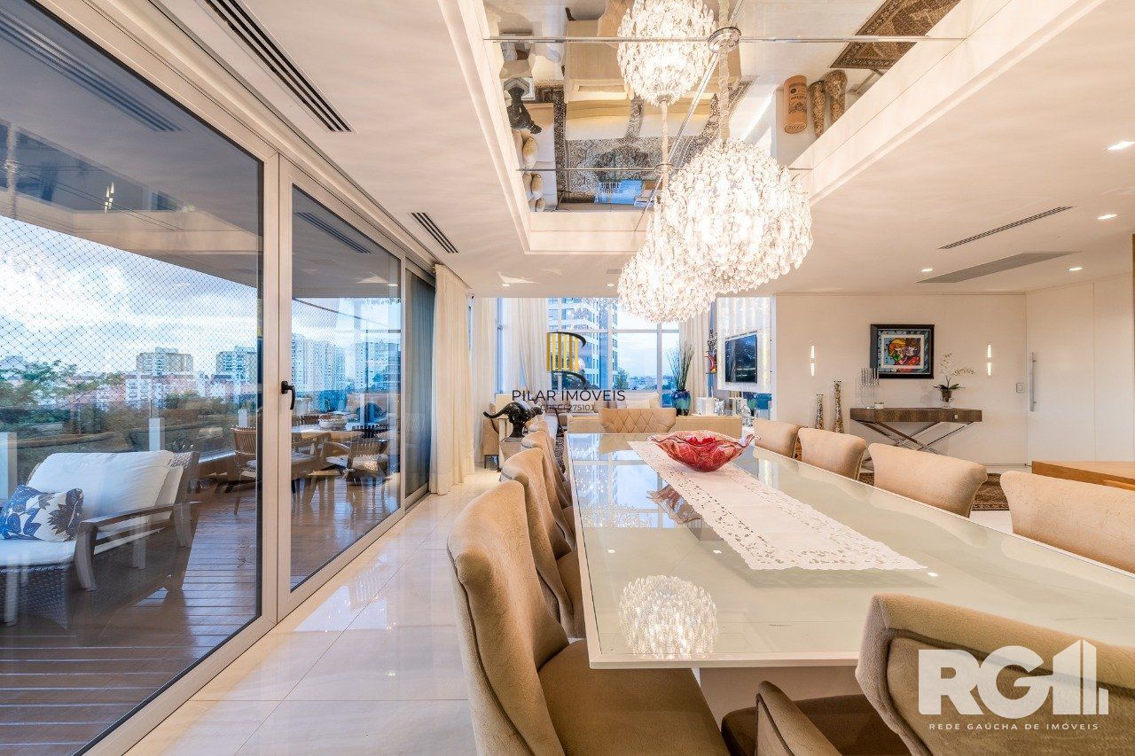 Luxuoso Apartamento no Mirador