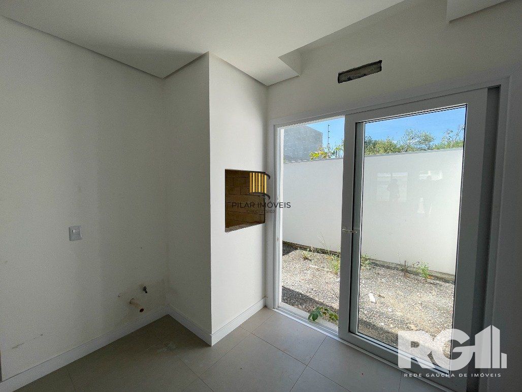 Casa em bairro planejado de Canoas com excelência em beleza e qualidade.
