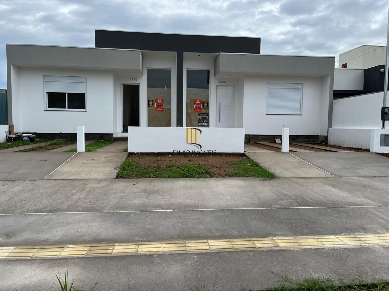 Casa 2 dormitórios no bairro Country Club