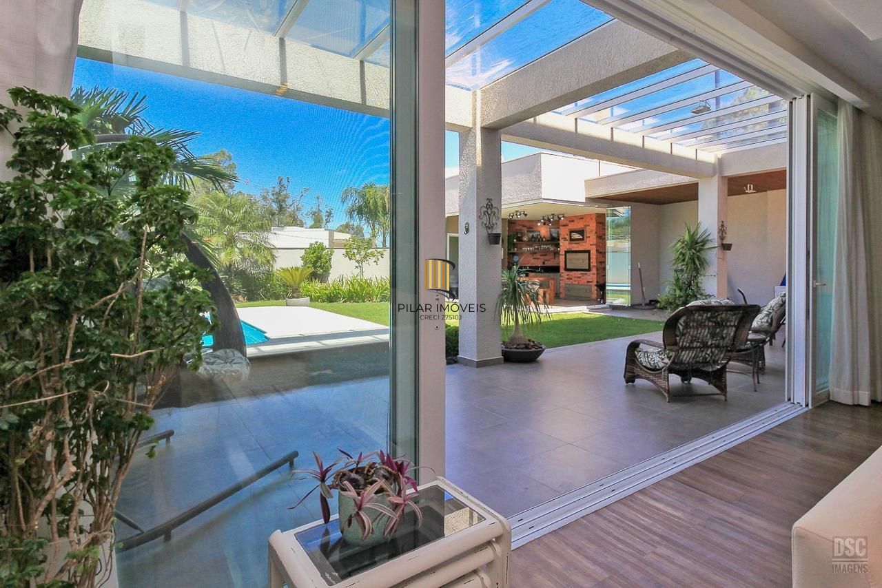 Casa dos Sonhos em Condomínio Fechado – Conforto, Estilo e Lazer Completo!