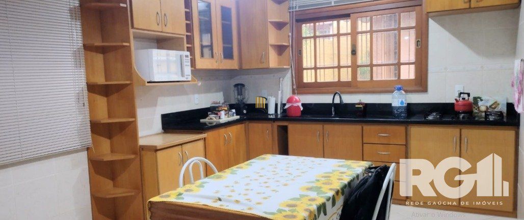Excelente  Casa 2 Dormitórios a dois Minutos do Centro de Viamão