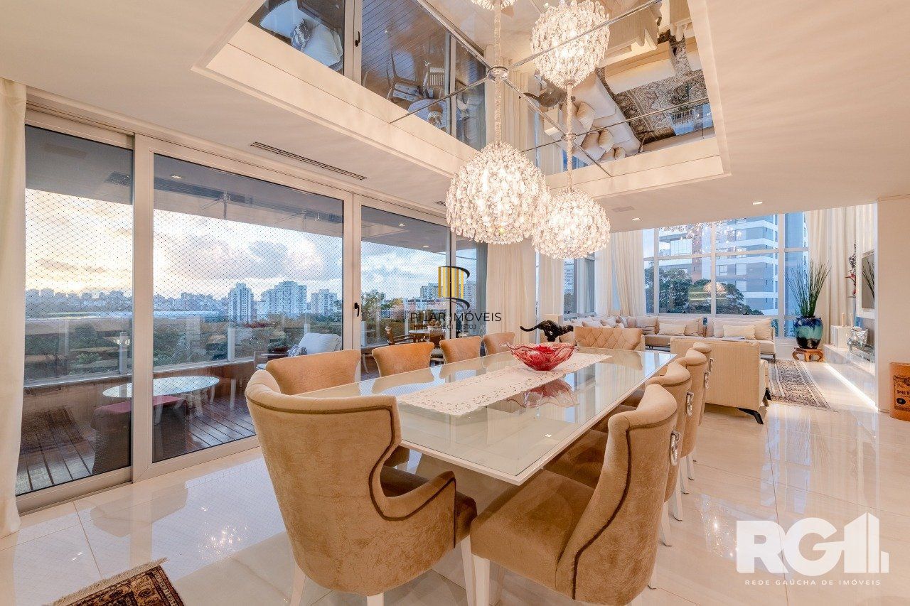 Luxuoso Apartamento no Mirador
