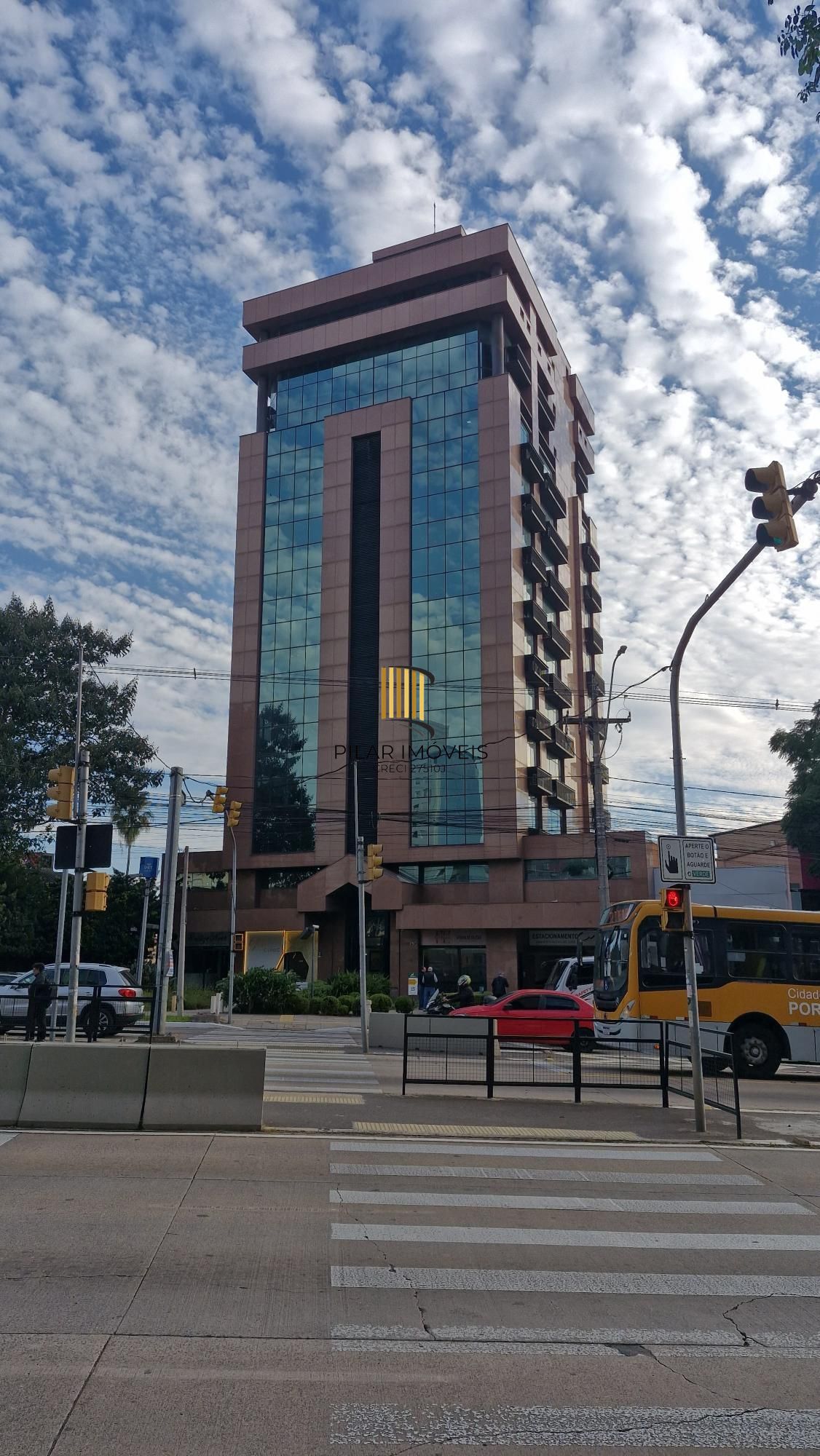 Sala Comercial próxima a Carlos Gomes - Pilar Imóveis