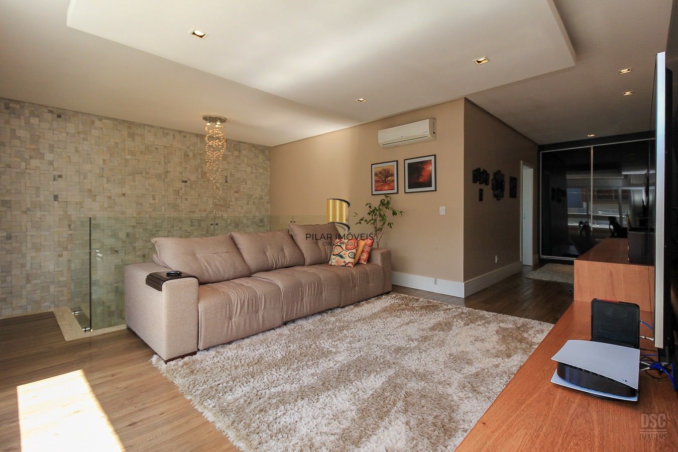Casa dos Sonhos em Condomínio Fechado – Conforto, Estilo e Lazer Completo!