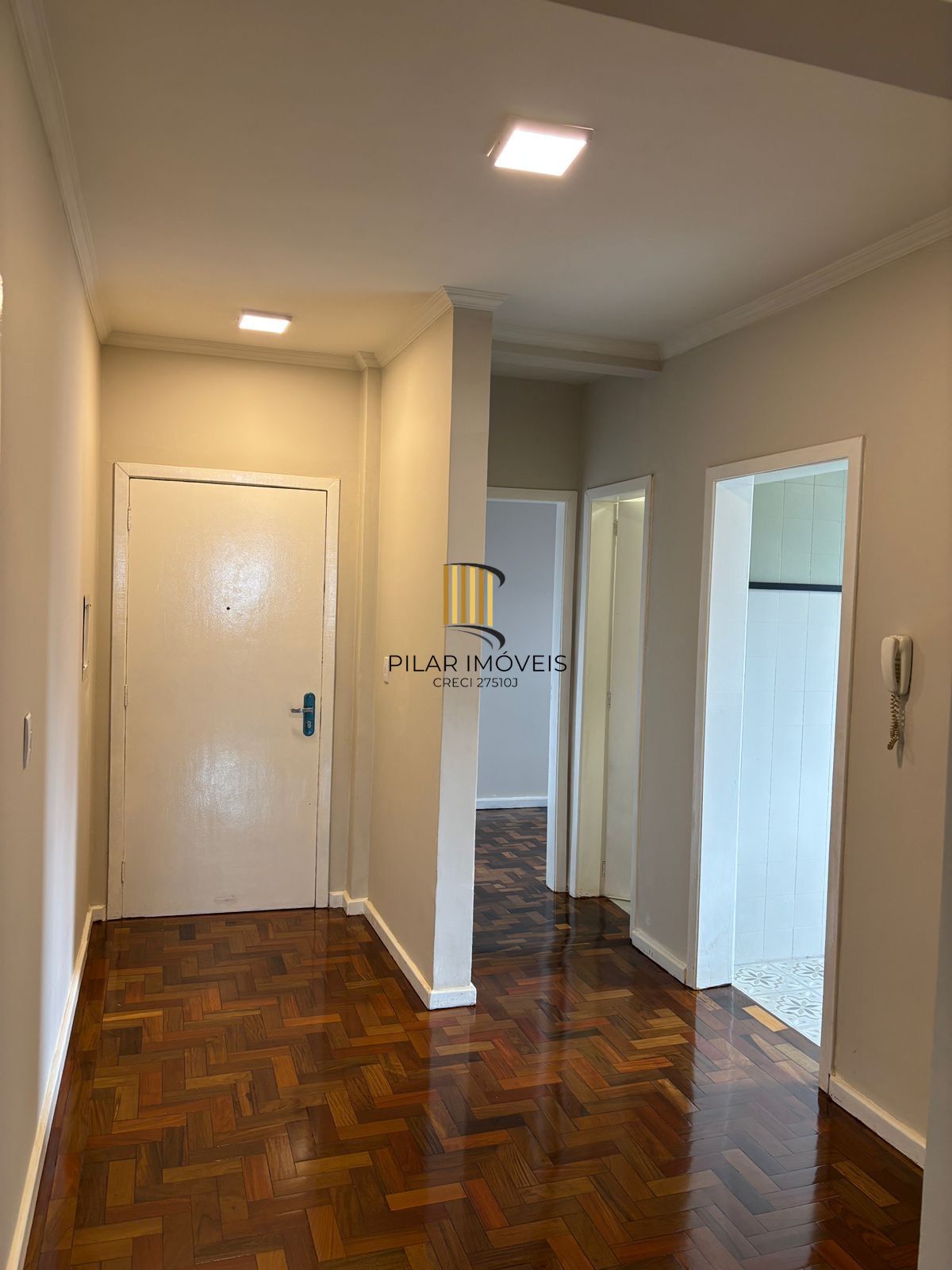 Apartamento de andar alto na Princesa Isabel