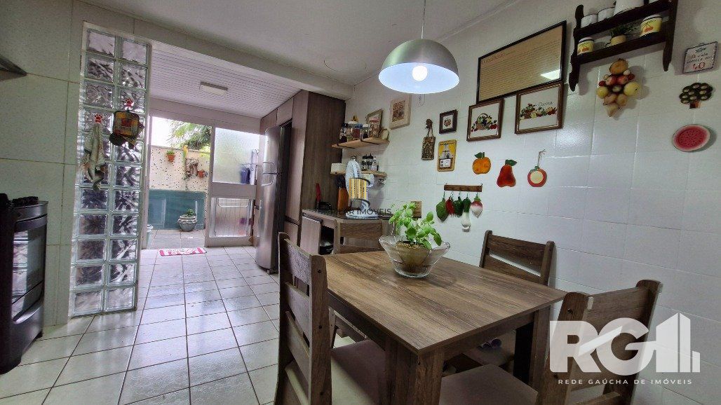Apartamento Garden à venda com 3 quartos no Menino Deus