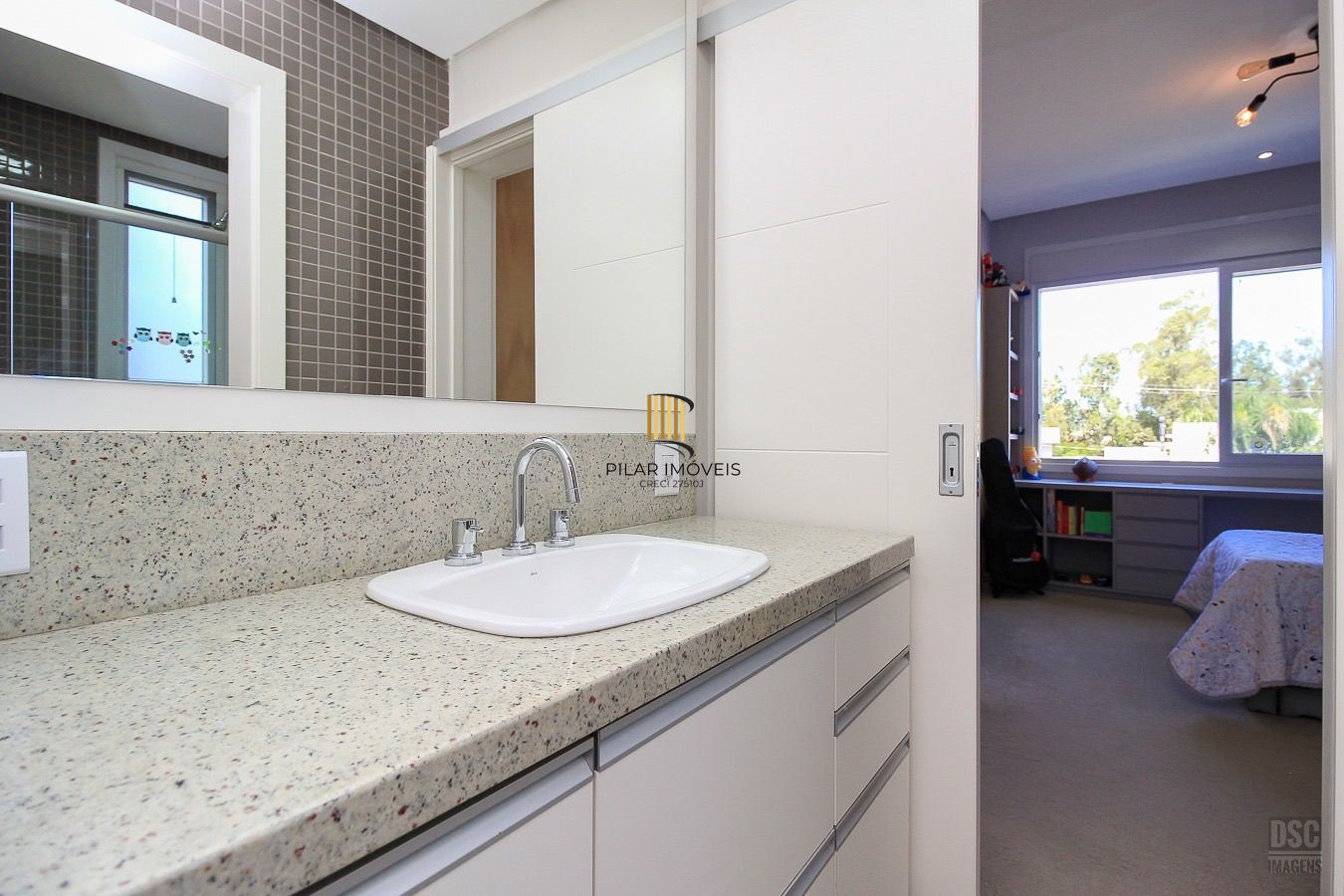 Casa dos Sonhos em Condomínio Fechado – Conforto, Estilo e Lazer Completo!