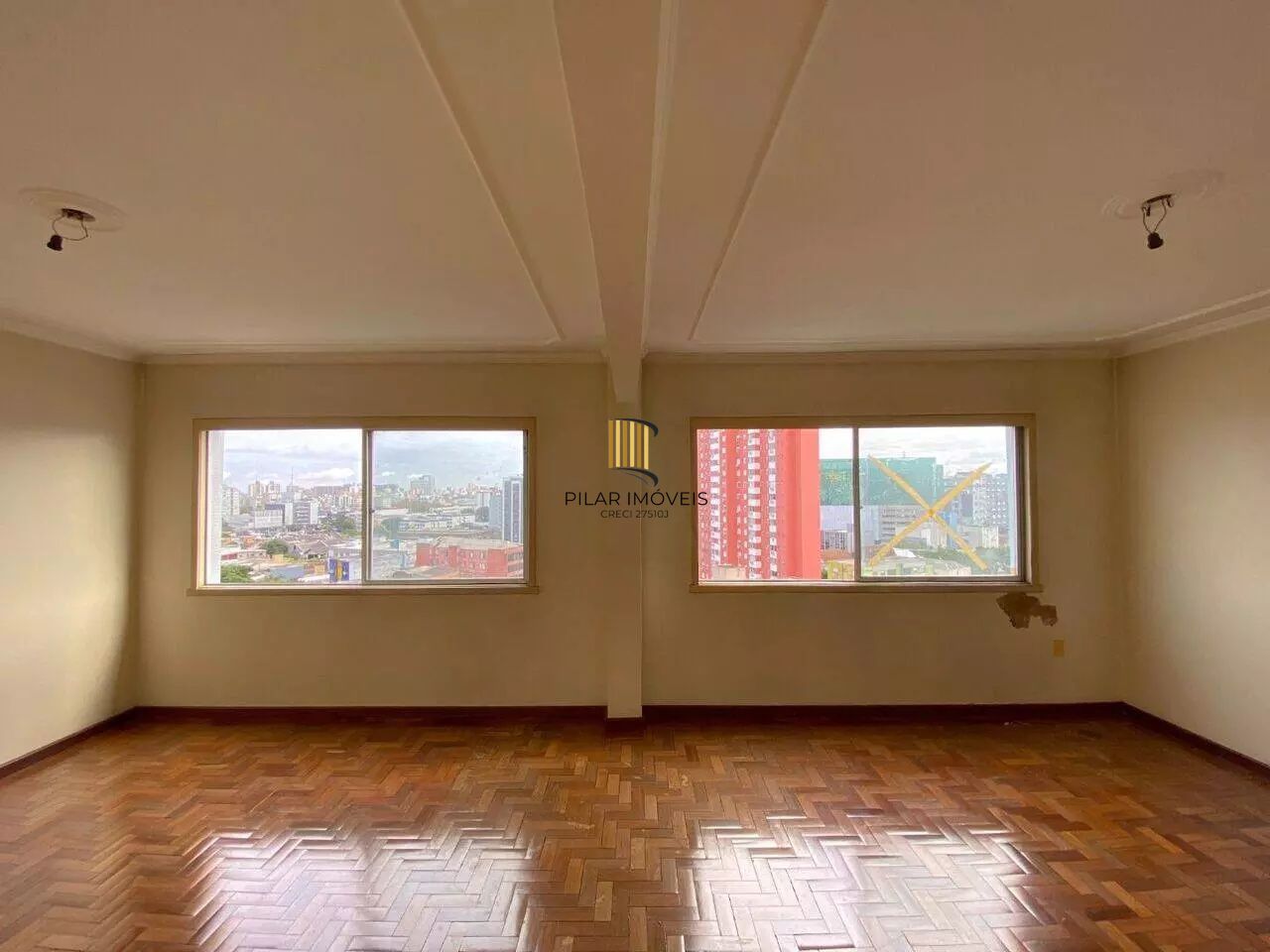 Apartamento de andar alto na Princesa Isabel