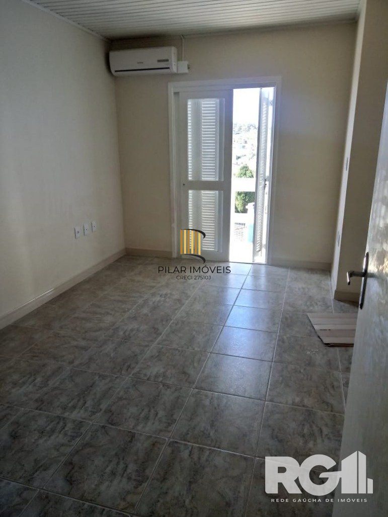 Excelente Sobrado com 3 Dormitórios, Jardim Itapema, Viamão RS, Próximo ao Autódromo Tarumã