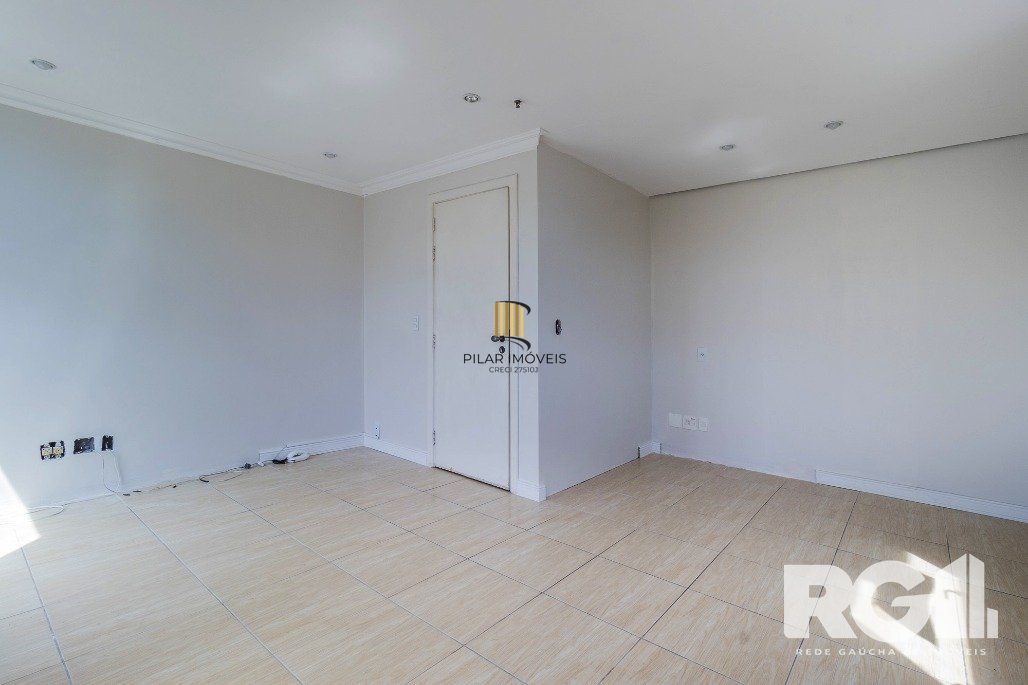 Sala Comercial na Av. Goethe - Porto Alegre com Garagem