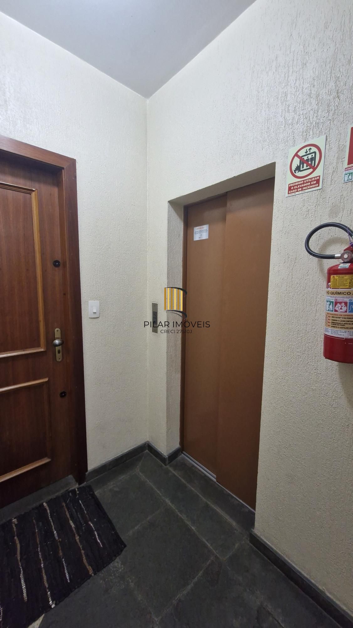 Excelente Apartamento de dois Dormitórios no Bairro Rio Branco