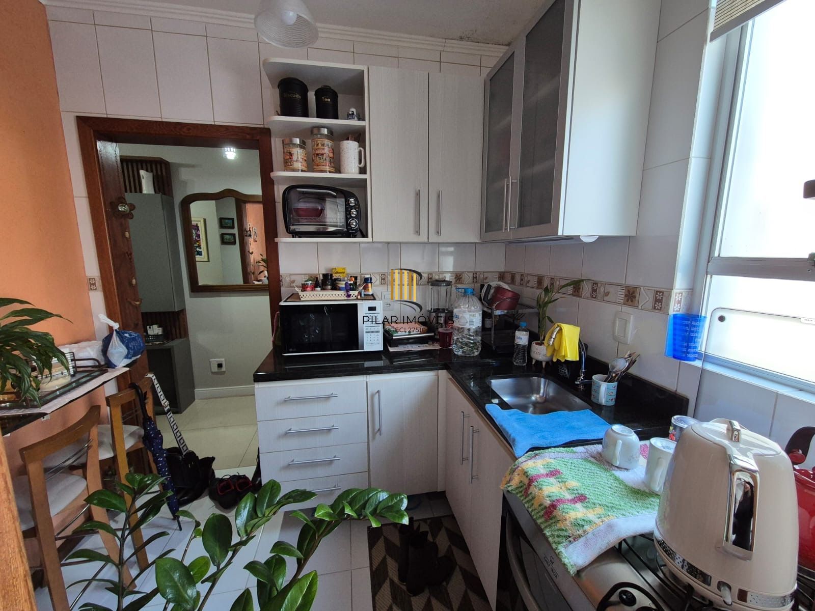 APARTAMENTO COM SUITE NO CONDOMÍNIO EDIFÍCIO MARQUES DE OLINDA