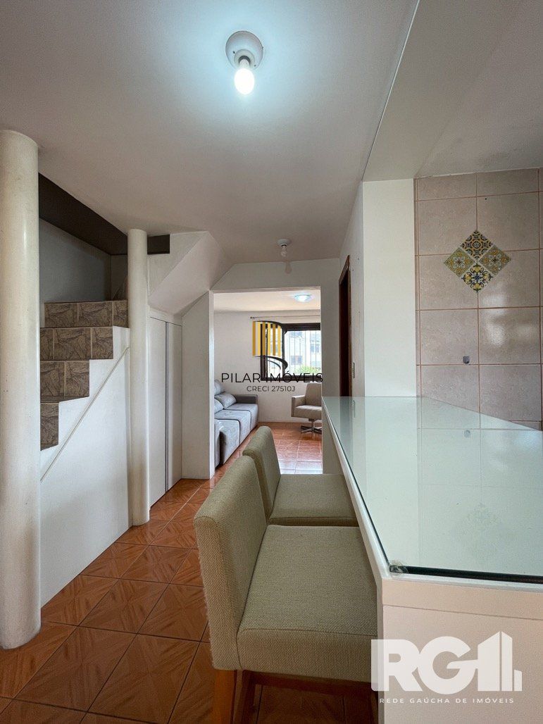 Casa 4 dormitórios no bairro Santo Antônio