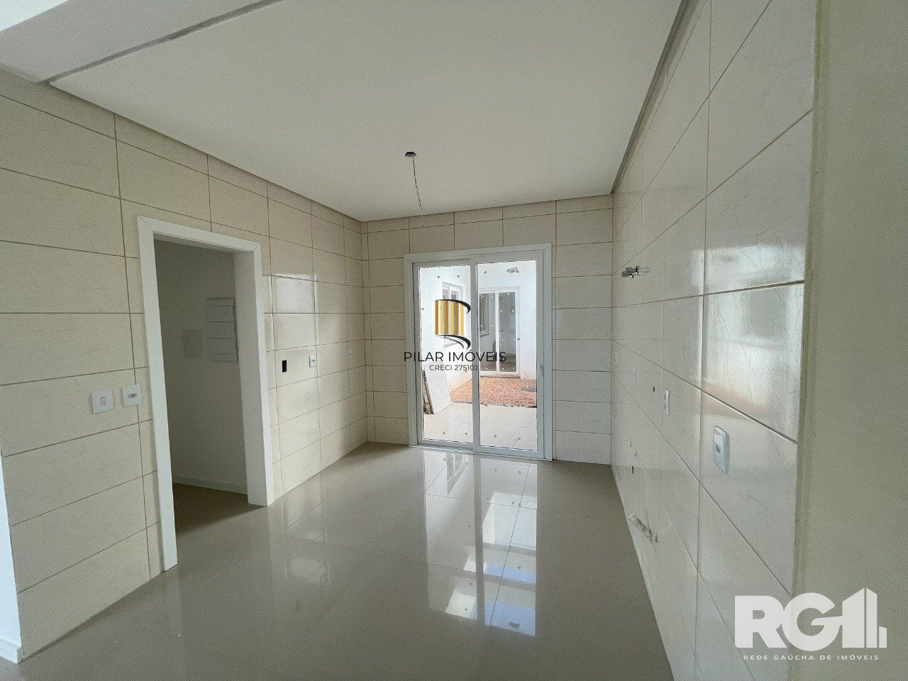 CASA TÉRREA NO CONDOMÍNIO VILLA AMALFI