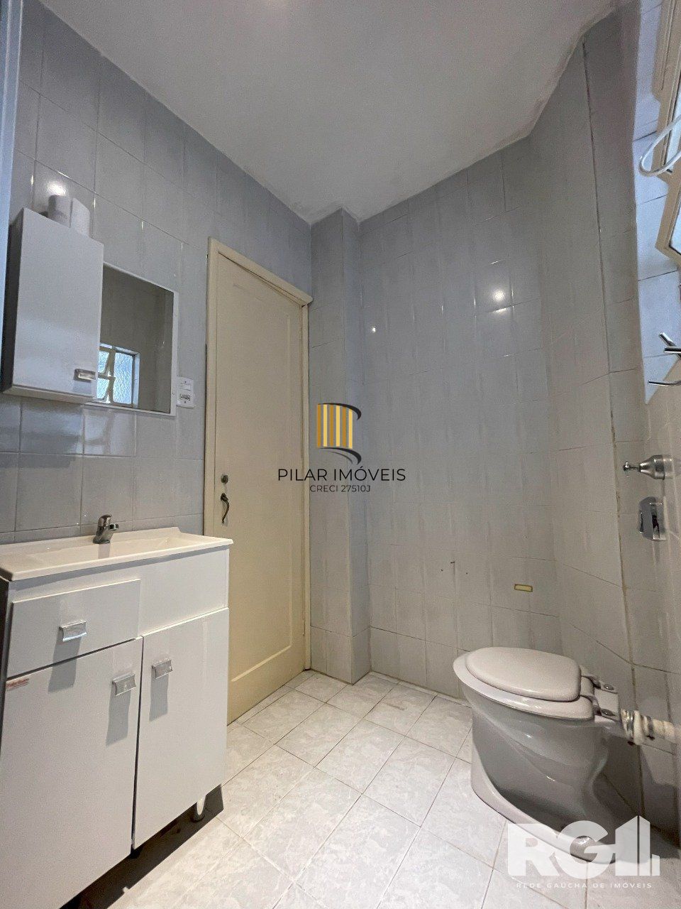 Apartamento de dois dormitórios na Cidade Baixa