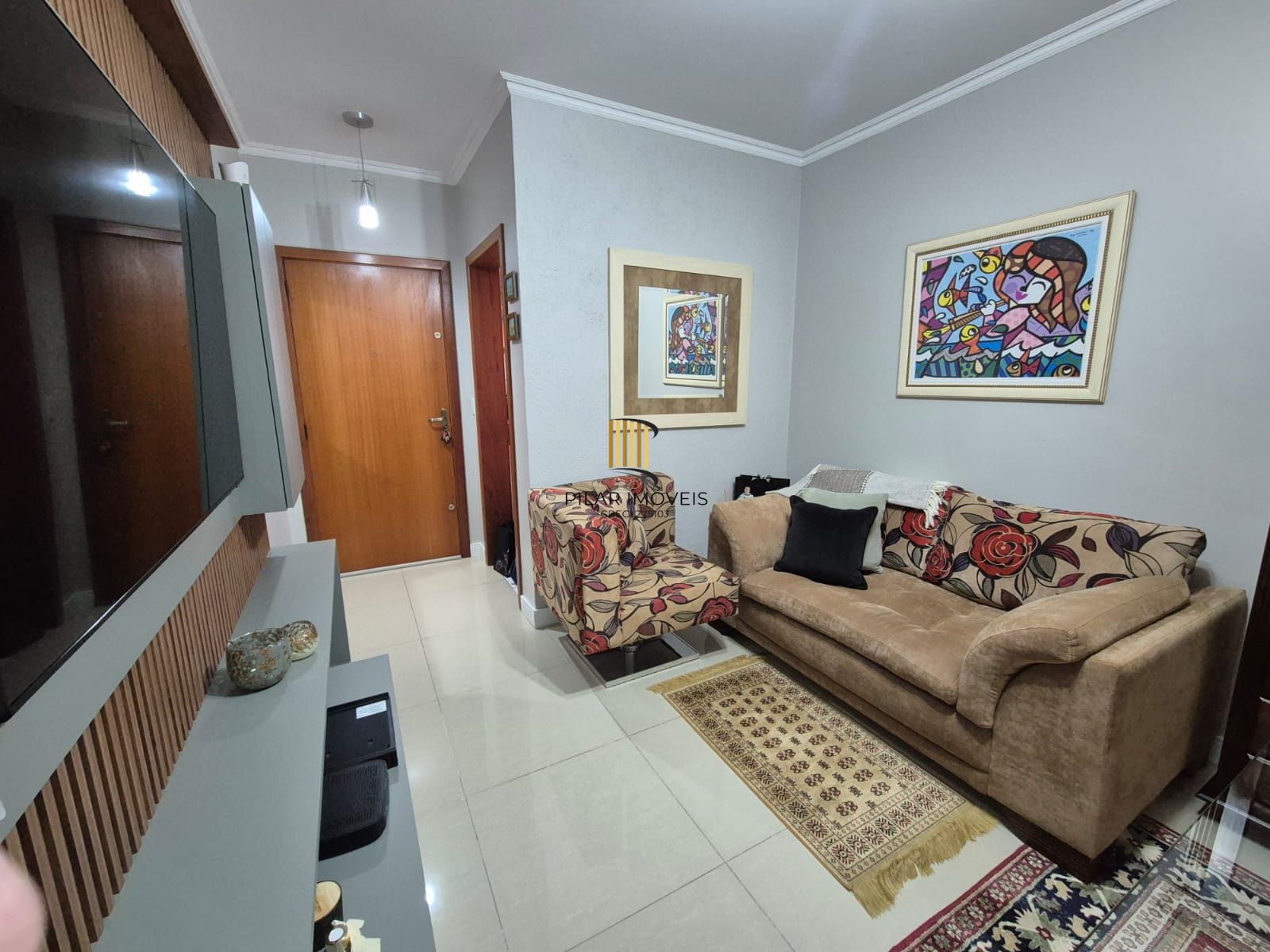 APARTAMENTO COM SUITE NO CONDOMÍNIO EDIFÍCIO MARQUES DE OLINDA