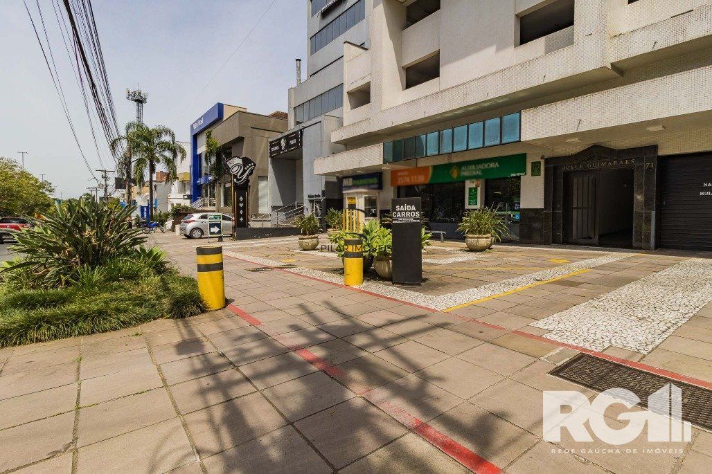 Sala Comercial na Av. Goethe - Porto Alegre com Garagem