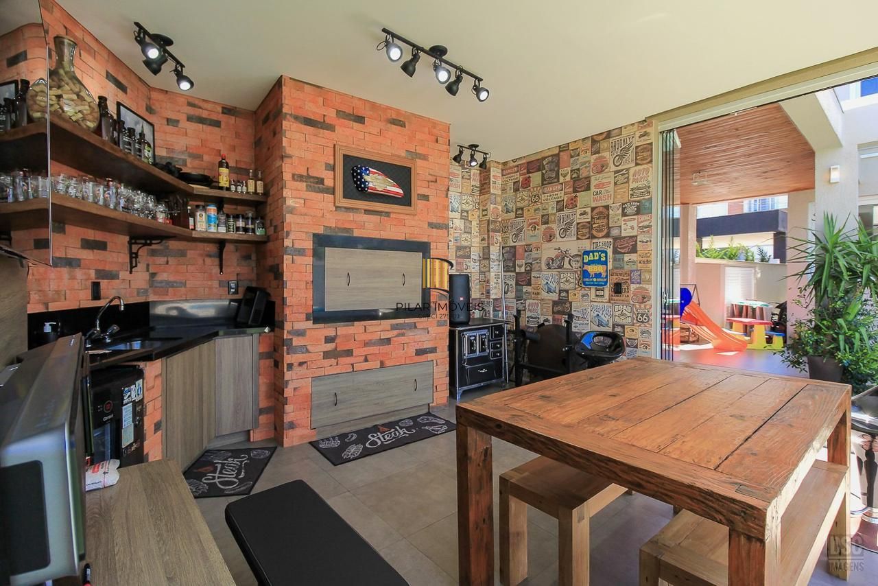 Casa dos Sonhos em Condomínio Fechado – Conforto, Estilo e Lazer Completo!