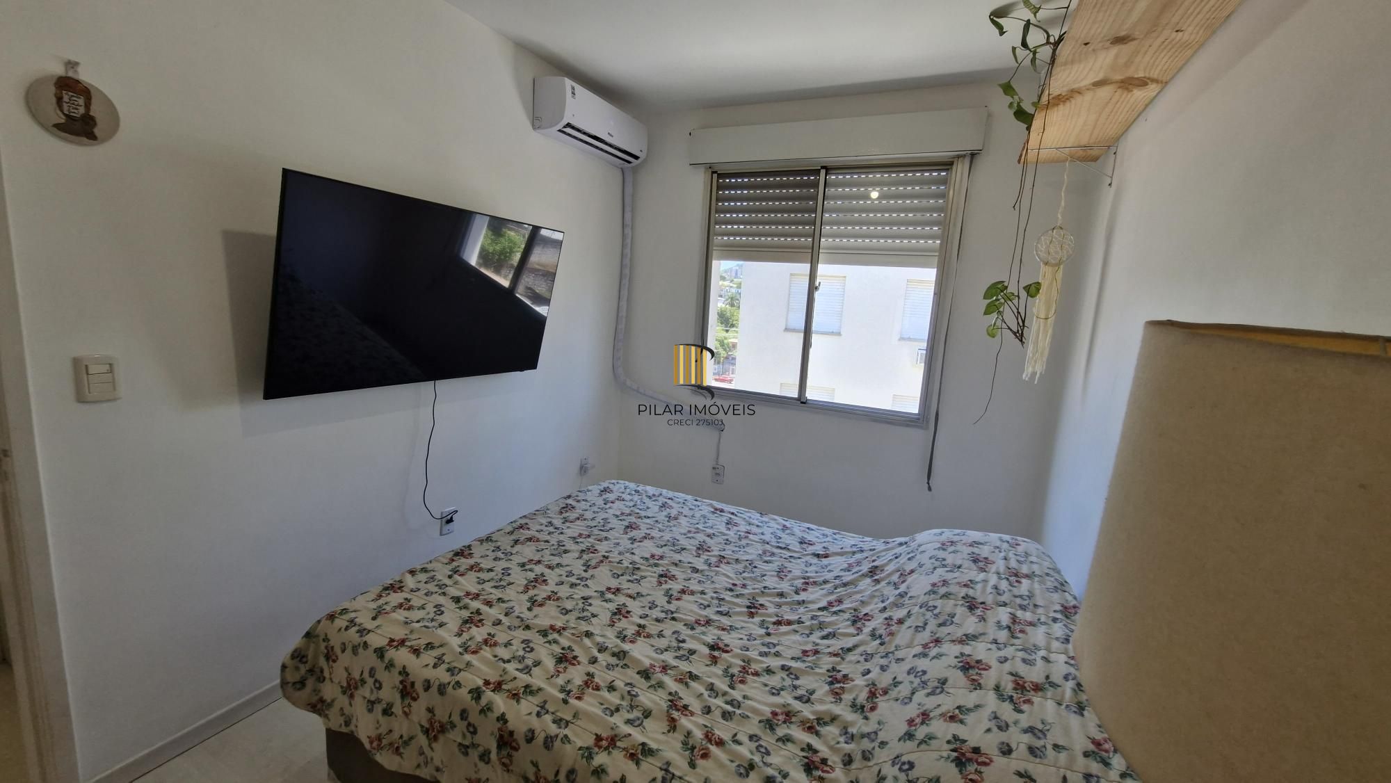 Excelente Apartamento de dois Dormitórios perto do Bourbon Aparício Borges.