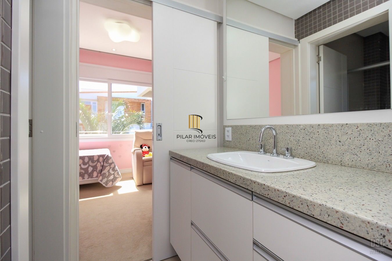 Casa dos Sonhos em Condomínio Fechado – Conforto, Estilo e Lazer Completo!