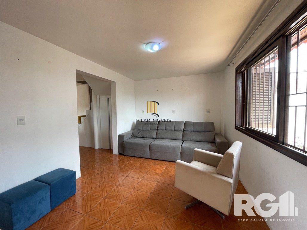 Casa 4 dormitórios no bairro Santo Antônio