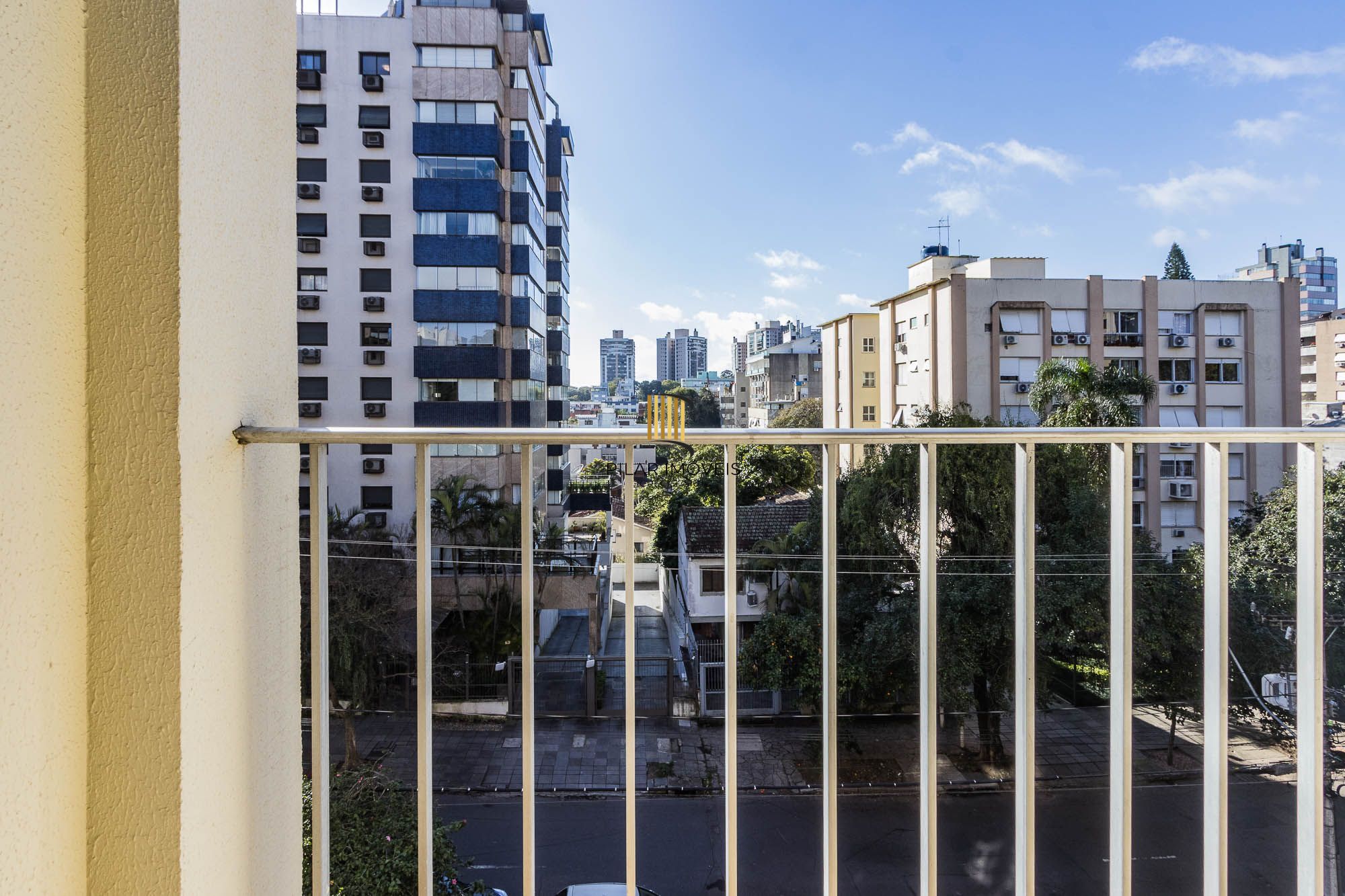 Oportunidade única: Apartamento com dois dormitórios e vaga de garagem à venda no coração do Bairro Higienópolis!