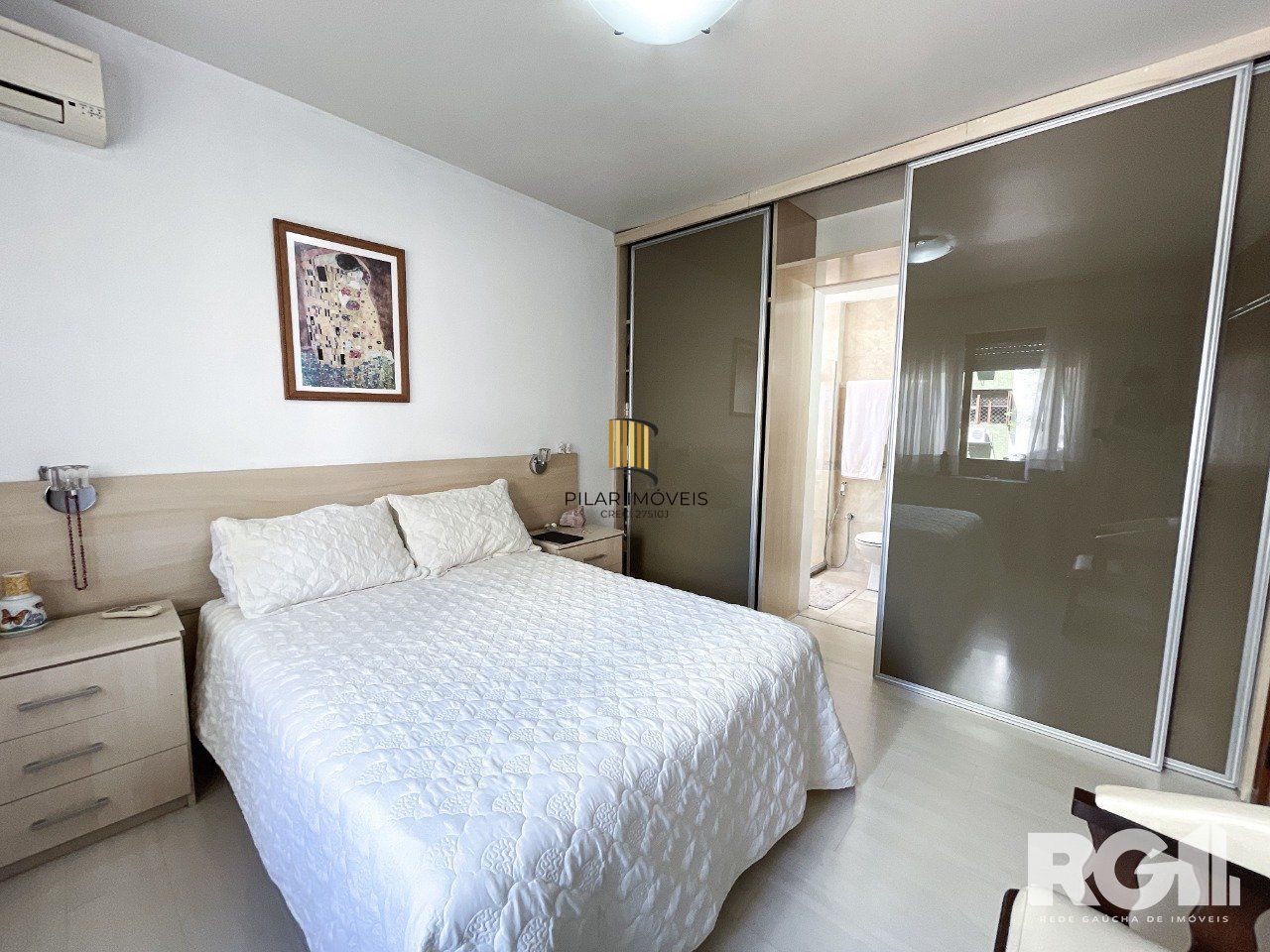 Apartamento 2D com suíte próximo a Praça da Encol.