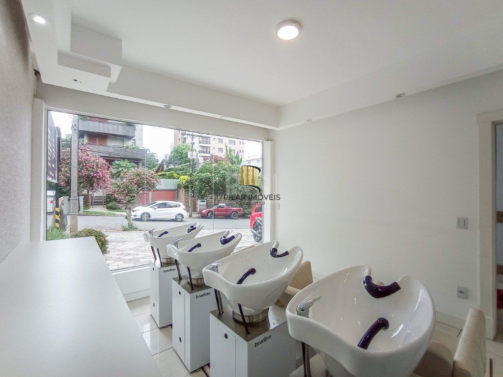 Casa Comercial de Luxo no Centro da Cidade - Oportunidade Única!