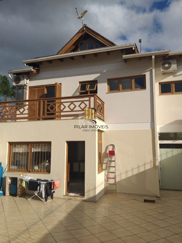 Casa Condominio para Venda - 237.24m², 3 dormitórios, sendo 1 suites, 2 vagas - Alto Petrópolis