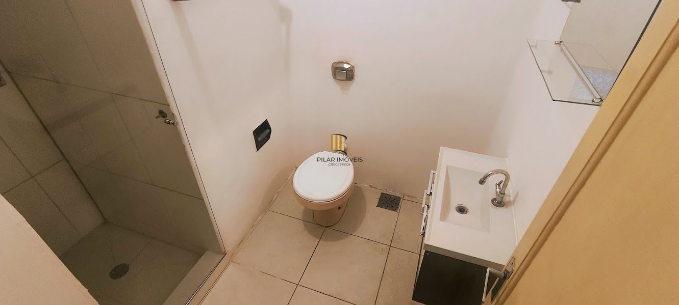 Apartamento mobiliado, 3 dormitórios, 92m²,  Bairro Centro Histórico Porto Alegre