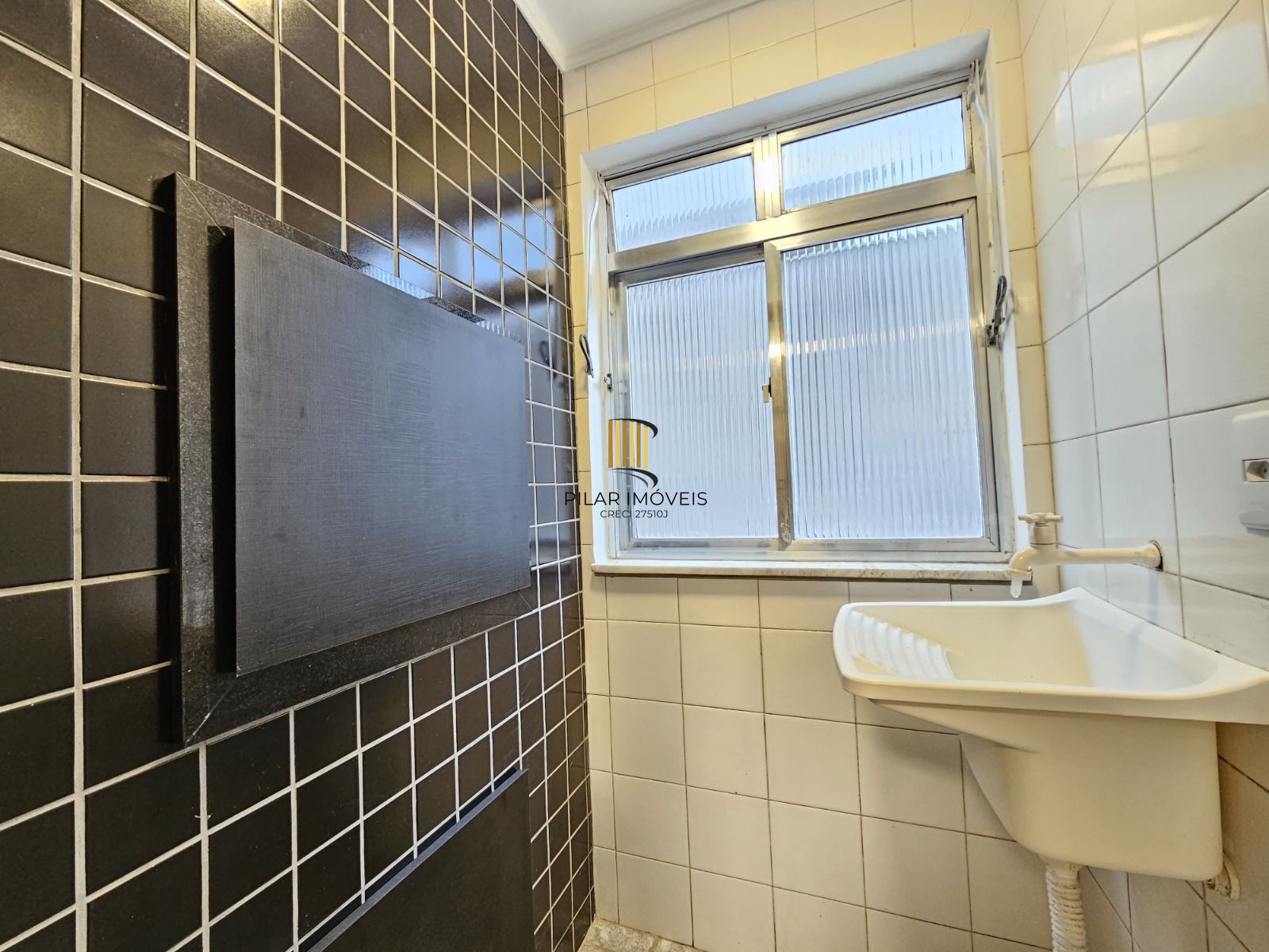 Apartamento, 02 Dormitórios, 01 Banheiro, 63.93m², Capão da Canoa - RS