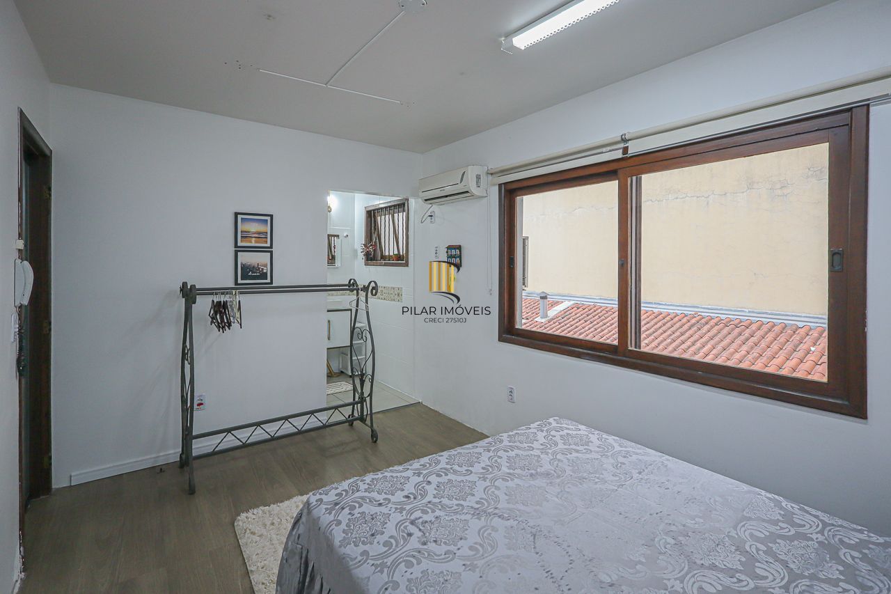 Casa, 3 dormitórios, 2 Suítes,  293,20m², Bairro Bela Vista, Porto Alegre