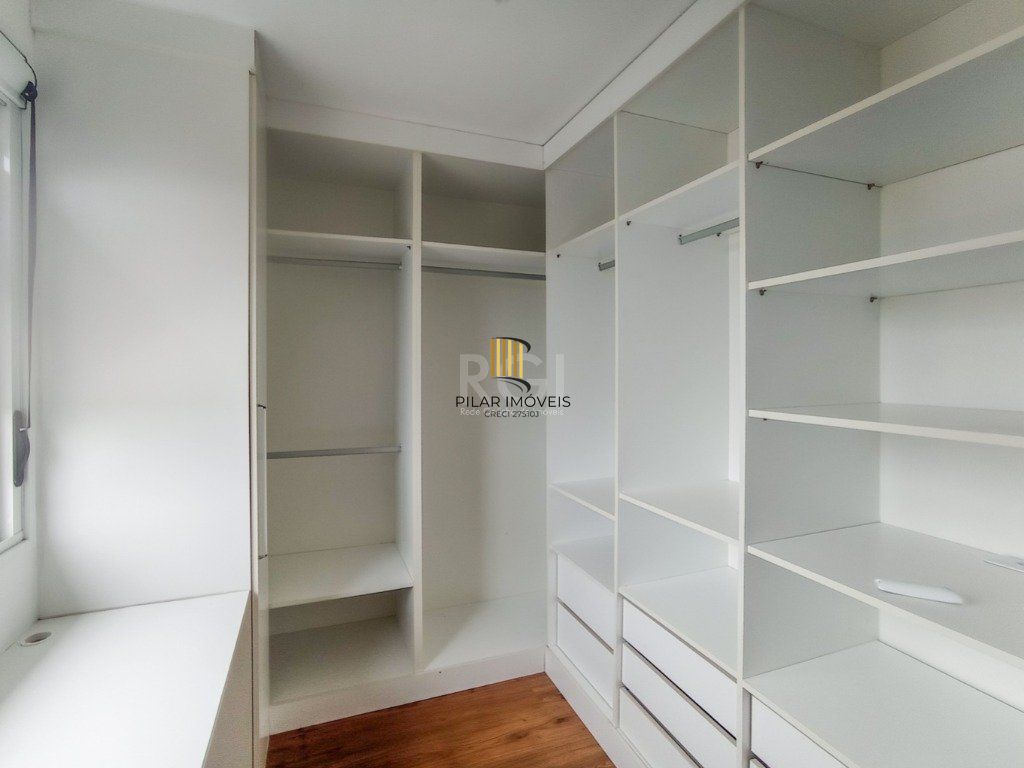 Apartamento para Venda - 53.36m², 2 dormitórios, 1 vaga - Humaitá