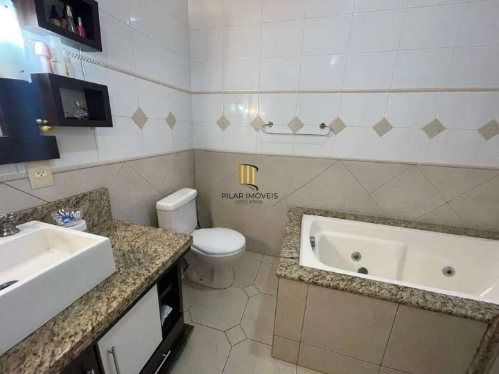 Casa no Bairro Moinhos de Vento em Canoas RS