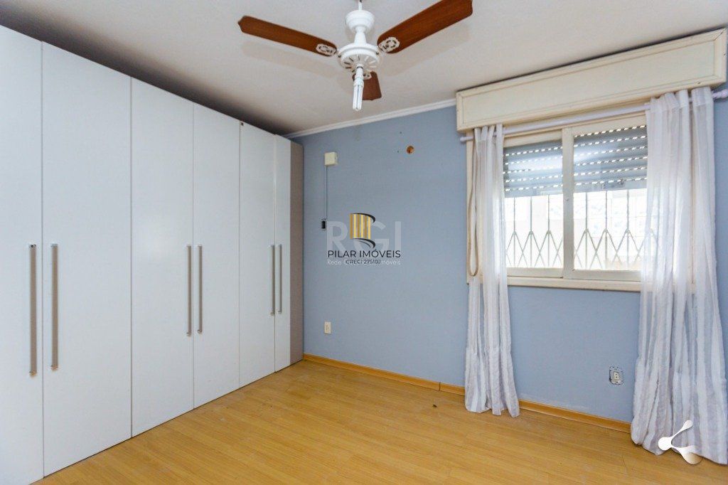 Casa para Venda - 500m², 3 dormitórios, sendo 3 suites, 4 vagas - Vila Ipiranga