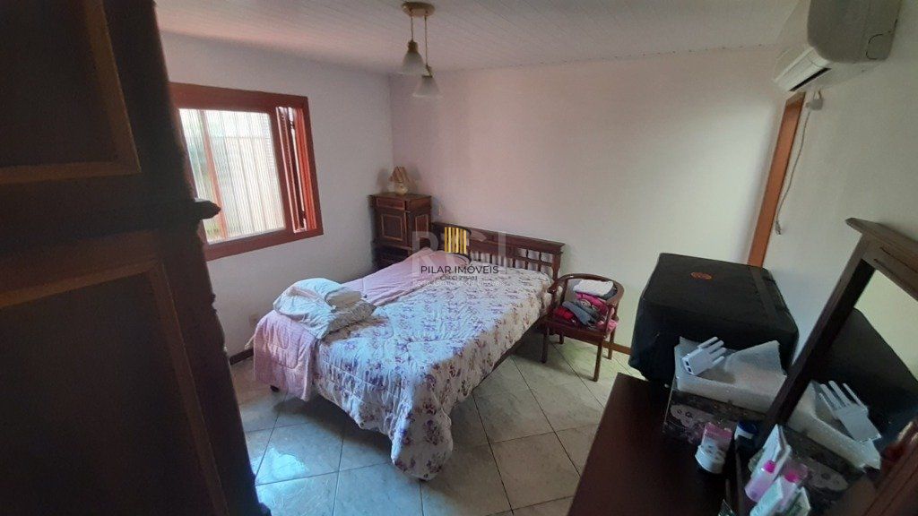 Casa para Venda - 98m², 3 dormitórios, sendo 1 suites, 1 vaga - Jardim Algarve