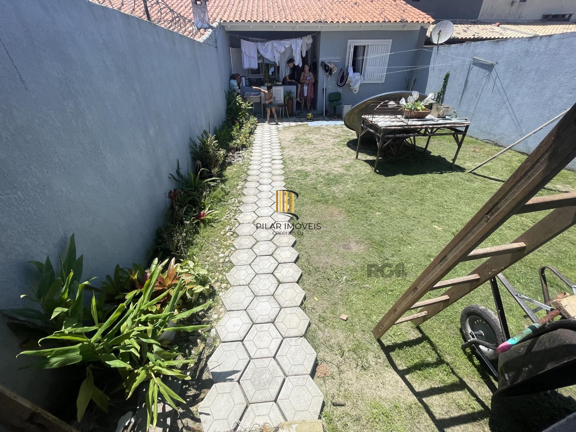 Casa 2 dormitórios no bairro Centro - Pilar Imóveis