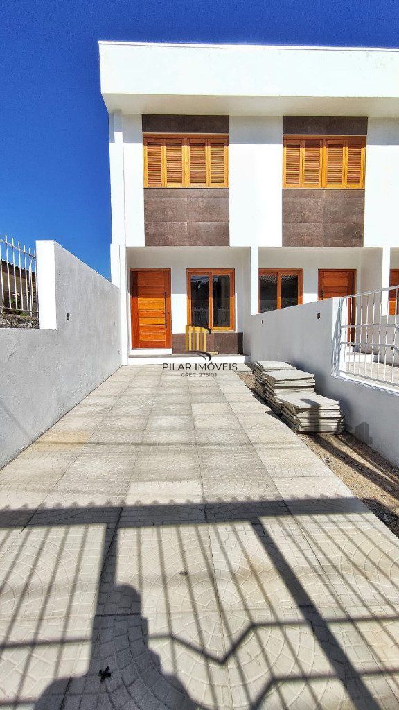 Sobrado Pronto, no Jardim Itu-Sabará: 2 Dormitórios, 1 Suíte. - Pilar Imóveis