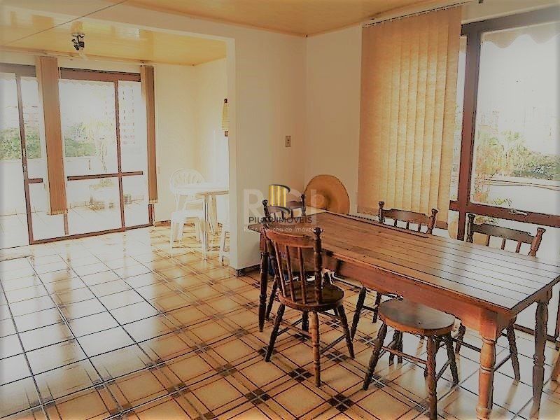Cobertura para Venda - 166m², 3 dormitórios, sendo 1 suites, 1 vaga - Menino Deus